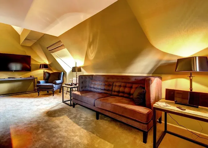 Gut Thansen Soderstorf